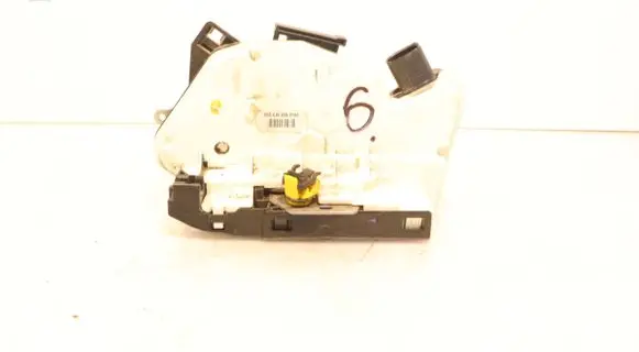 Seat Ibiza IV (6J,6P) Rear door lock