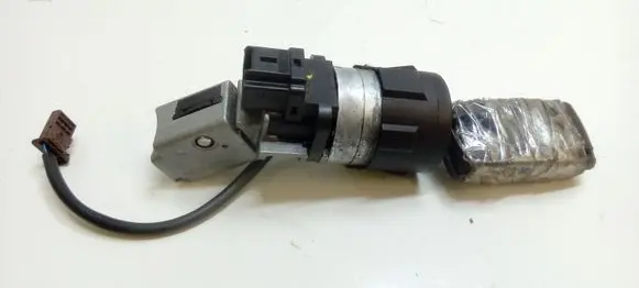 Citroen C5 Ignition lock 9663123380