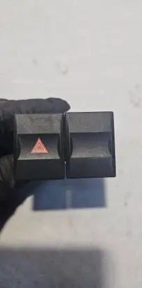 Ford Mondeo Mk III Hazard light switch 2S7T13A350DA