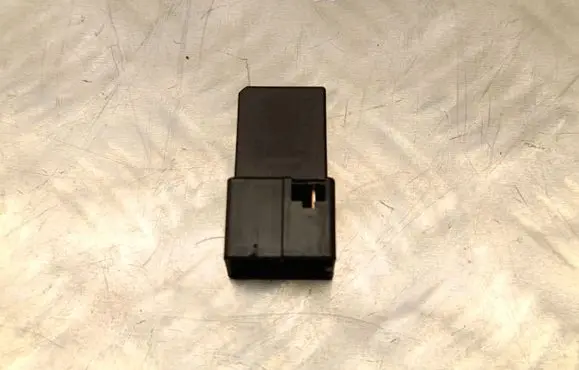 Renault Kadjar Other relay 2523079918
