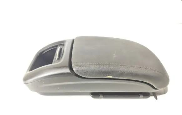 Opel Zafira C Armrest 2069518 JC1498951029