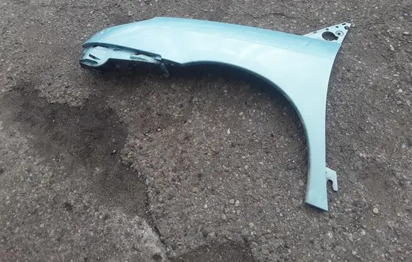 Citroen C8 Fender