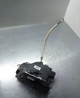 Audi A6 S6 C5 4B Front door lock 4b1837016g