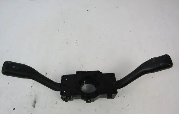 Audi A3 S3 8L Wiper turn signal indicator stalk/switch 21320941