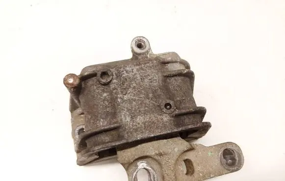 Skoda Octavia Mk2 (1Z) Engine mount bracket 1k0199202