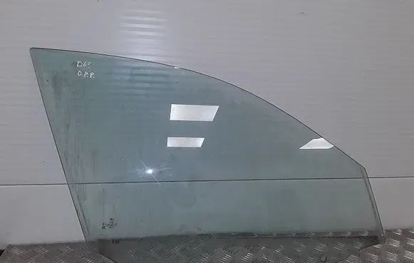 BMW 3 F30 F35 F31 Front door window glass four-door 43R001735