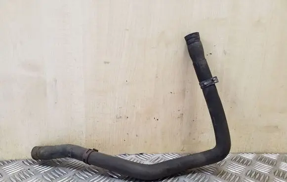 Volkswagen Touareg I Engine coolant pipe/hose 7L6819196B