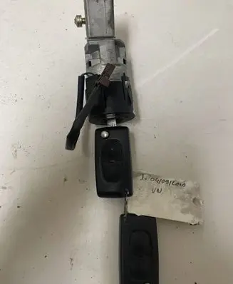 Peugeot 3008 I Ignition lock 36410600