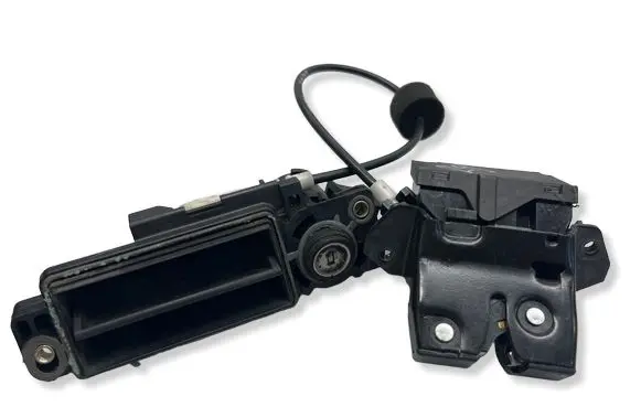 Mercedes-Benz CLK A209 C209 Loading door lock A1717500085 A1717500185
