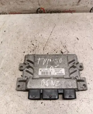 Renault Twingo II Engine control unit/module 8201076738 S120202121A 8200700600