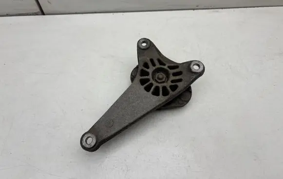 Audi A4 S4 B6 8E 8H Gearbox mounting bracket 8E0399115P
