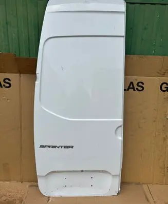 Mercedes-Benz Sprinter W907 W910 Back/rear loading door A9077421800