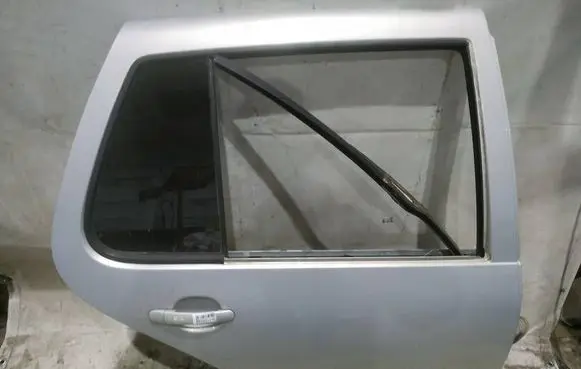 Volkswagen Golf IV Rear door PILKOS