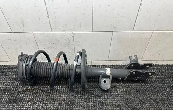 Infiniti QX60 L50 Front shock absorber with coil spring