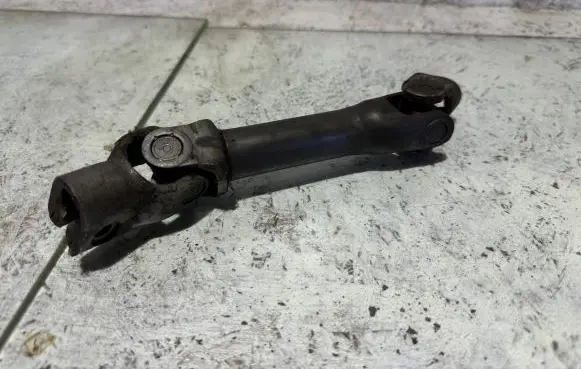 Opel Zafira B Steering column universal joint L4C5298M2