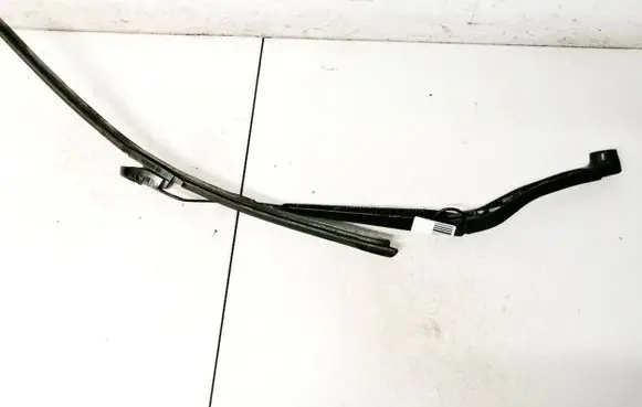 Opel Insignia A Front wiper blade arm 13227398