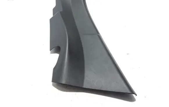 Volvo V40 (D)pillar trim (top) 31305359