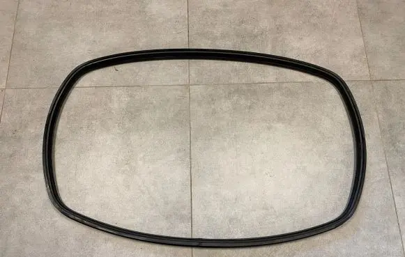 Mercedes-Benz G W461 W463 1st Gen Rubber seal loading door window/glass A4637450024
