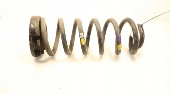 Hyundai Tucson TL Coil spring/strut mount 