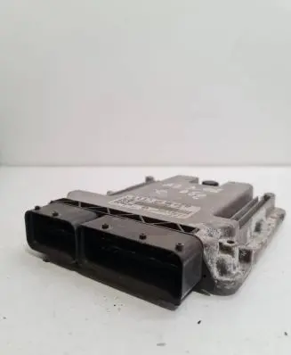 Audi A3 S3 8P Engine control unit/module 03G906016FF 1039S10377 0281011905