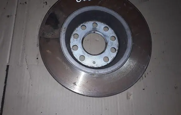 Volkswagen PASSAT B7 Rear brake disc NOCODE