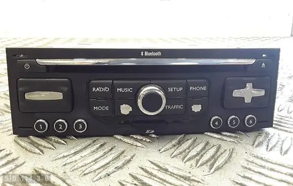 Citroen C5 Radio/CD/DVD/GPS head unit 96661984zd