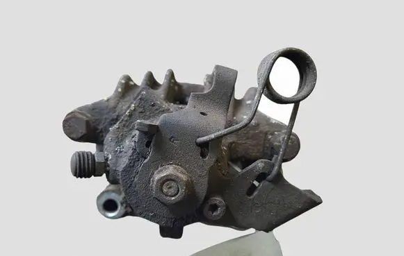 Seat Ibiza IV (6J,6P) Rear brake caliper