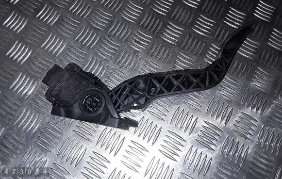 Citroen C3 Aircross Accelerator throttle pedal 3638808
