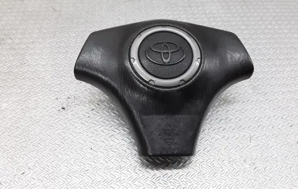 Toyota RAV 4 (XA20) Steering wheel airbag 8419802