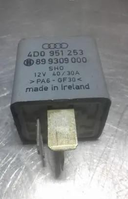 Audi A6 S6 C5 4B Other relay 4D0951253 899309000