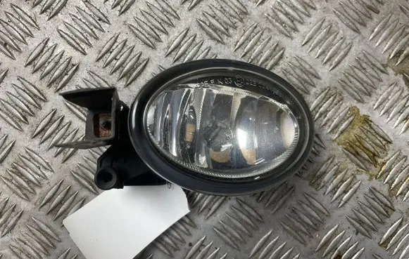 Mercedes-Benz CLC CL203 Front fog light A1698201556 0305077001