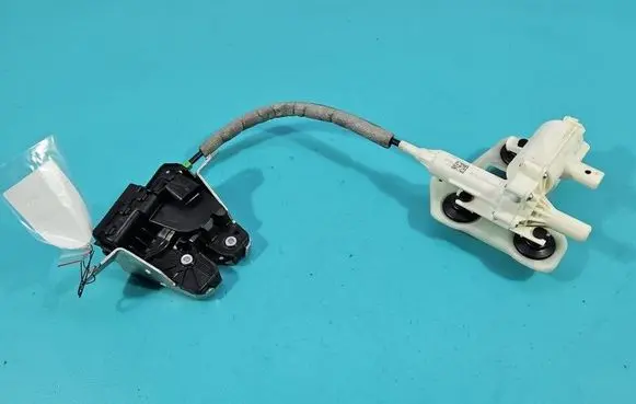 Mercedes-Benz E W213 Tailgate/trunk/boot lock/catch/latch A09999068600 IMPRK1594100