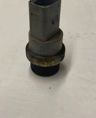 Coolant temperature sensor