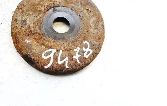 Coil spring mount