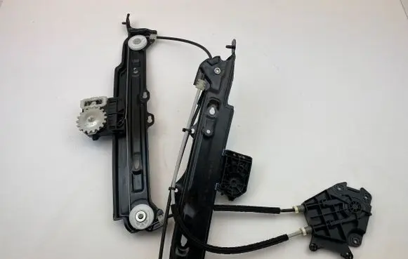 BMW 2 F44 Rear window lifting mechanism without motor E01748113 5A01D22