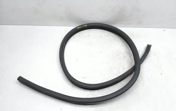 Mercedes-Benz CLK A209 C209 Front door rubber seal A2036971151 A2036971251