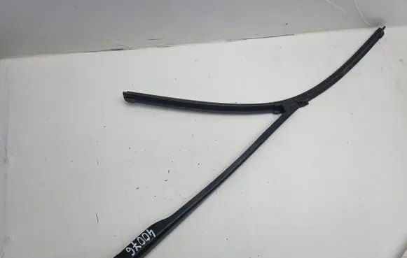 Honda Civic Front wiper blade arm R7193