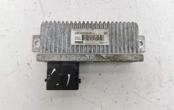 Renault Zoe Glow plug pre-heat relay 296103254R