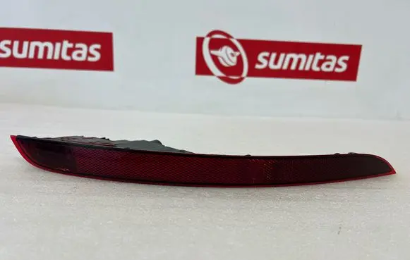 Porsche Cayenne (9Y0 9Y3) Rear tail light reflector 9Y0945726A 9Y0945726 T9Y0725