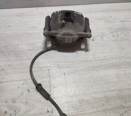Mercedes-Benz CLA C117 X117 W117 Front brake caliper