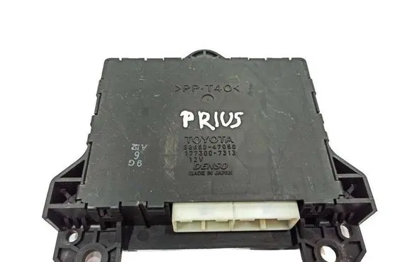Toyota Prius (XW20) Climate control unit 8865047050 1773007313