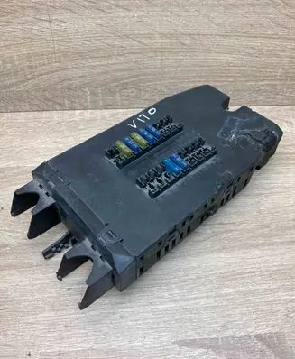 Mercedes-Benz Vito Viano W638 Fuse module 0005400650 08501002