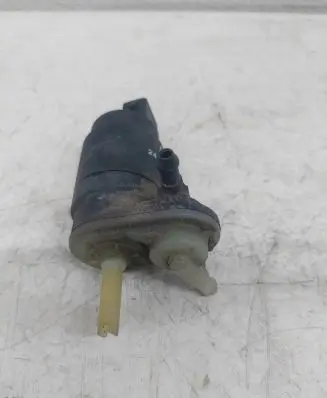 Opel Signum Windscreen/windshield washer pump 24439254
