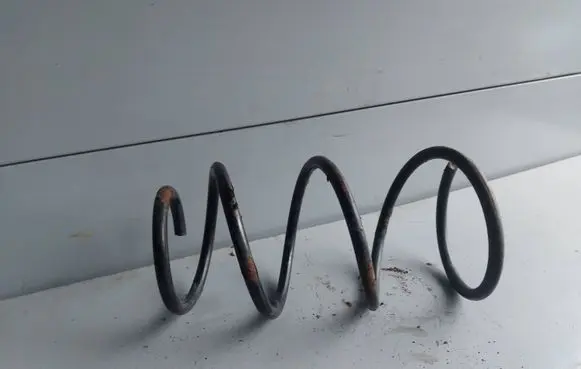 Toyota Prius (XW20) Front coil spring 0A0D