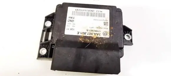 Volkswagen Tiguan Brake system control unit/module 3AA907801E 17982901A