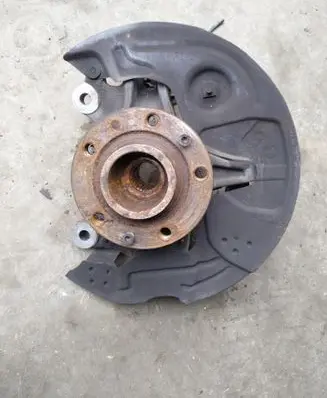 Peugeot 308 Front wheel hub