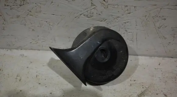 Audi A3 S3 8L Horn signal