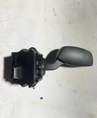 BMW 5 E60 E61 Indicator stalk 6951349