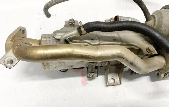 Honda CR-V EGR valve cooler 18721ffwg0 18721-ffw-g0