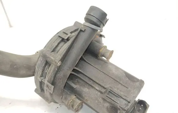Land Rover Range Rover L322 Secondary air pump 7505316 568022208601